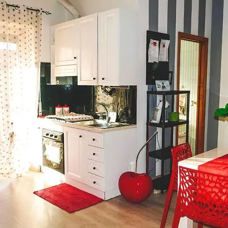 Studio In Lido Di Ostia, With Wonderful City View, Furnished Terrace And Wifi - 1 Km From The Beach Roma