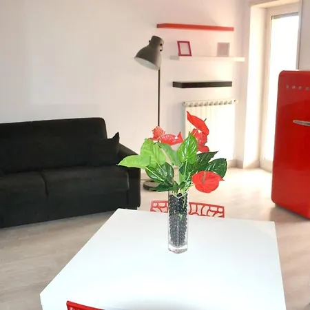 Apartamento Studio In Lido Di Ostia, With Wonderful City View, Furnished Terrace And Wifi - 1 Km From The Beach *