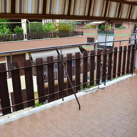 Apartamento Studio In Lido Di Ostia, With Wonderful City View, Furnished Terrace And Wifi - 1 Km From The Beach Roma